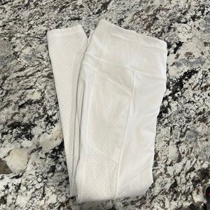 Lululemon white leggings 25”